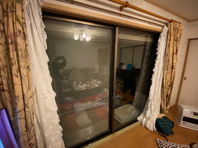 【施工前】断熱窓を取り付けた事例